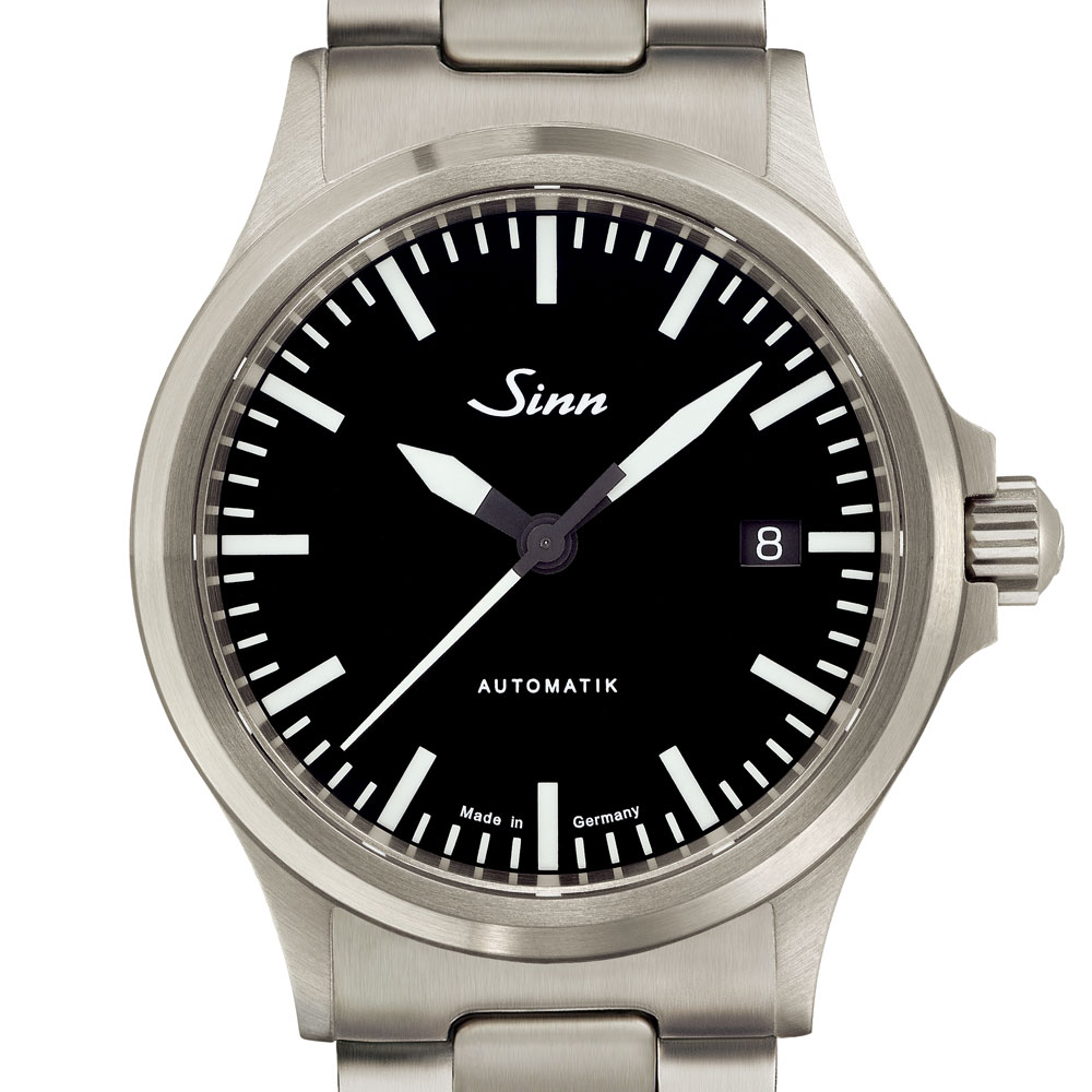 556 | ドイツ製腕時計 Sinn（ジン）公式サイト