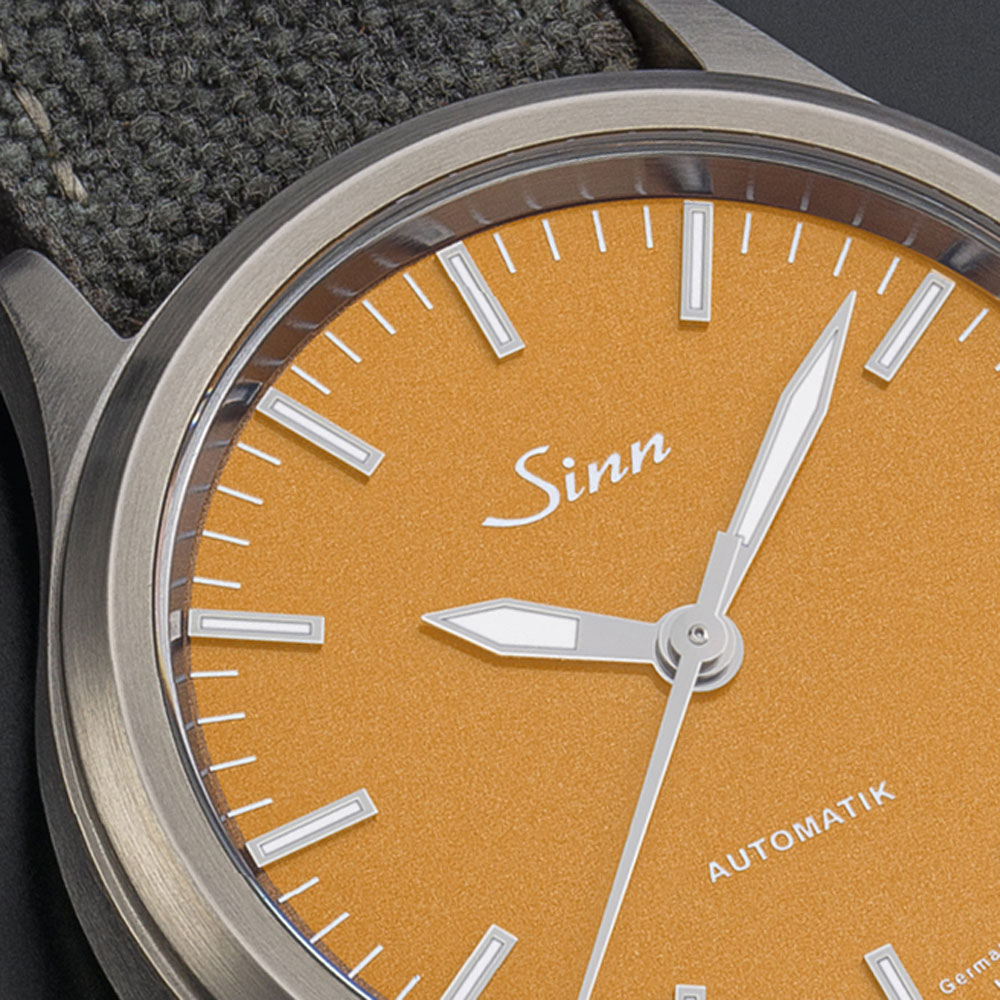 556シトリンイエロー