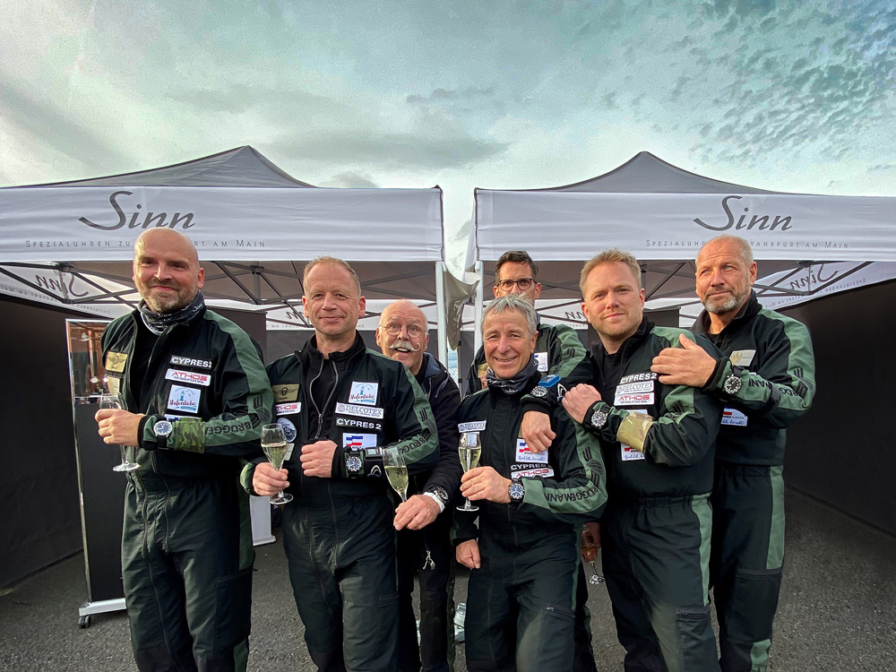 サイプレス・デモ・チーム